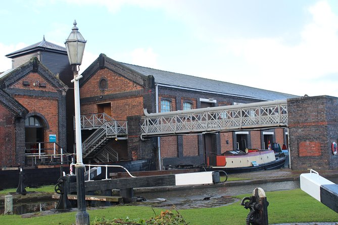 Peaky Blinders Coach Tour of Outer Liverpool & The Wirral - Port Sunlight and the Wirral connection