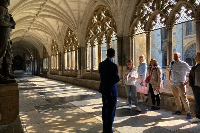 Priority Access Westminster Abbey Tour with a Professional Guide - How the priority access works in practice