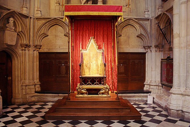 Priority Access Westminster Abbey Tour with a Professional Guide - Who will enjoy this tour most?