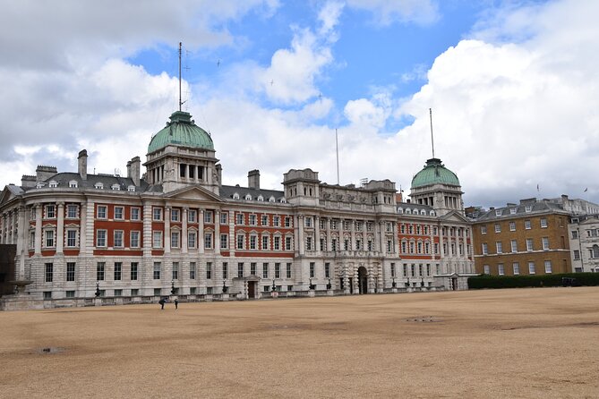 Private 2.5 Hour Taxi Tour of London - London's Greatest Bits! - The Mall, Whitehall, and Britain’s public life