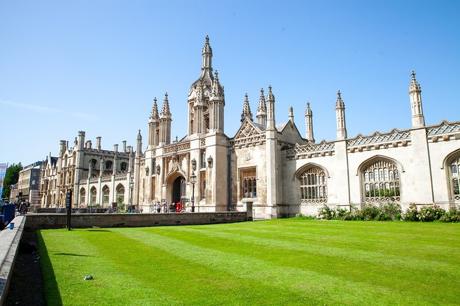 Private 2-Hour Cambridge Walking Tour With University Alumni Guide - Starting at King’s Parade and King’s College Chapel