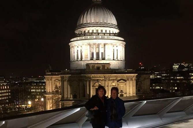 Private 2-Hour Night Tour of London in an Iconic Black Cab - Tate Modern and the view from Blackfriars Bridge