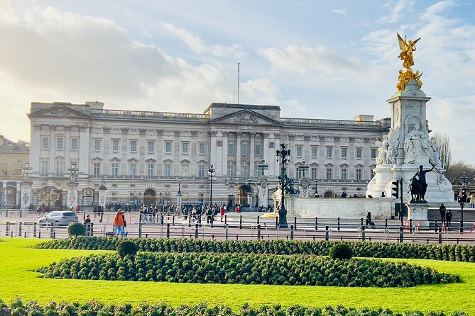 Private 3-Hour London Tour with Pickup – Explore Iconic Landmarks - Buckingham Palace and St. James’s Park
