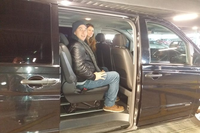 Private Arrival Transfer from Heathrow Airport to London - The ride into central London