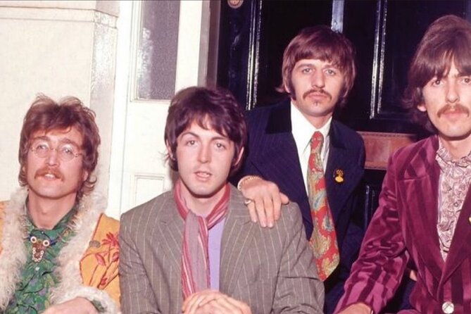 Private Beatles and London Rock Tour in Electric Taxi - Abbey Road, the tour’s essential first stop
