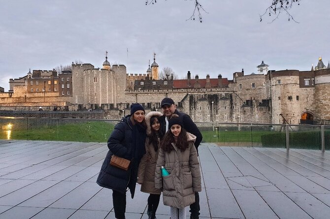 Private Black Cab Tour of London's Iconic Landmarks - Comfort, timing, and what the cab changes