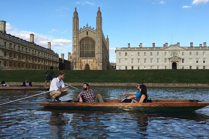 Private | Cambridge University Colleges Guided Punting Tour - A pub linked with Pink Floyd and the first bridge