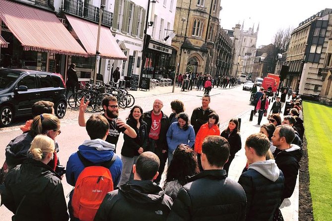 Private | Cambridge University Tour By Alumni™ & King's Chapel - Meeting your guide at King’s Parade