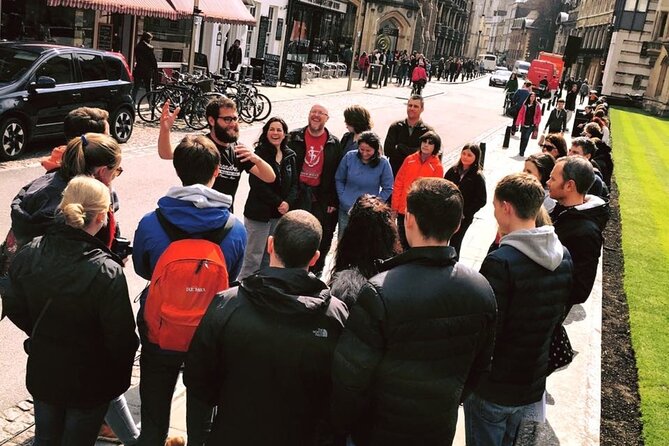 Private | Cambridge Walk & Punt Tour by Alumni™ & King's Chapel - Senate House and the rituals of graduation
