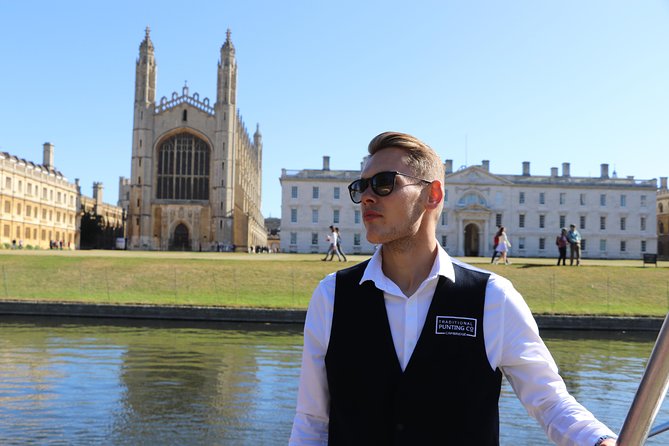 Private Chauffeur Punt Tour - Seven colleges and nine bridges from the River Cam