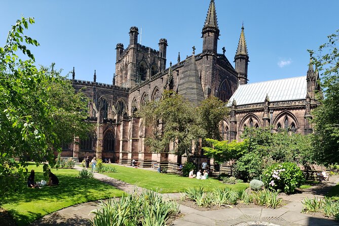 Private Chester Self-Guided Tour - Walking the city walls from Eastgate to Northgate