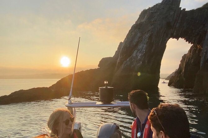 Private Coastal Boat Tour in Torquay - Who will enjoy this ride most?