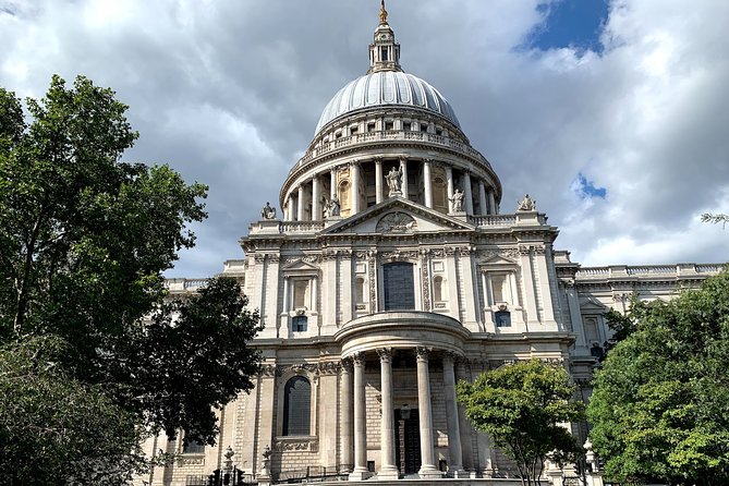 Private Custom Walking Tour: Half Day Sightseeing Tour of London - Starting at your hotel in Central London
