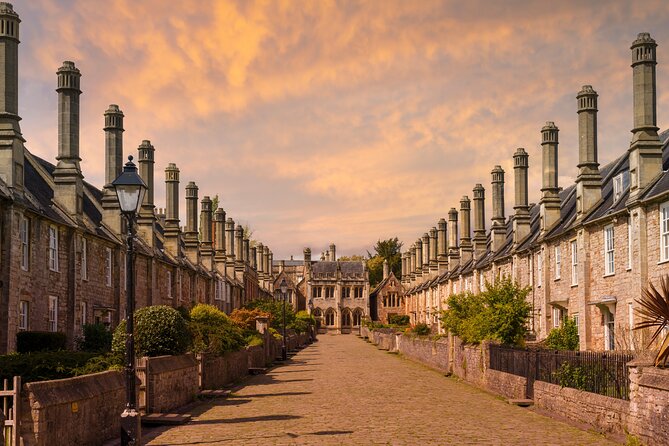 Private Day Tour from Bath to Glastonbury and Wells with Pickup - Why Wells and Glastonbury work so well together