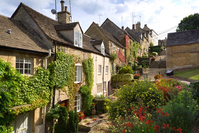 Private Day Tour from Bath to the Captivating Cotswolds - Price, group size, and real value