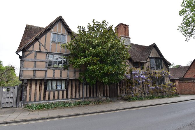 Private Day Tour to Stratford-Upon-Avon - All things Shakespeare - Lunch at Hobsons Patisseries