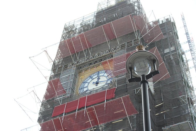Private Doctor Who Walking Tour of London - St. Paul’s Cathedral and Doctor Who’s London streets