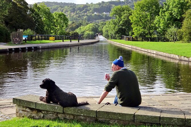 Private Door to Door Luxury day out to North Wales for up to 6 guests - Pontcysyllte Aqueduct: a dramatic first stop