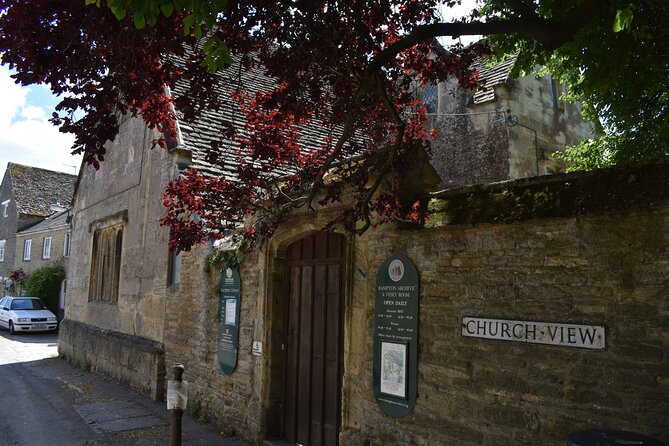 Private Downton Abbey Tour, including Bampton, Cogges Farm, and Highclere - What the private format adds