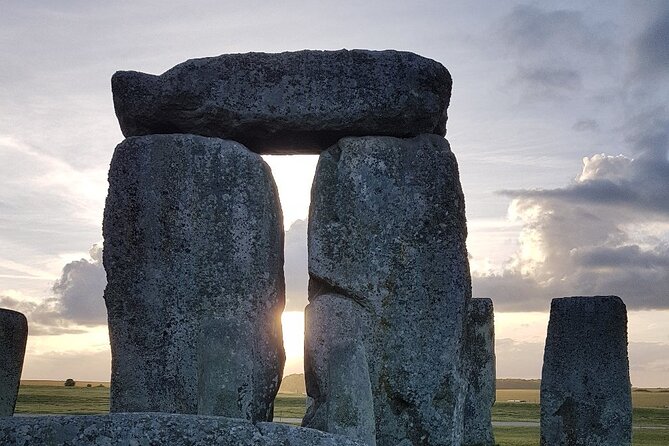 Private Driver Tours Avebury.Stonehenge.Salisbury. - Key points to know before booking
