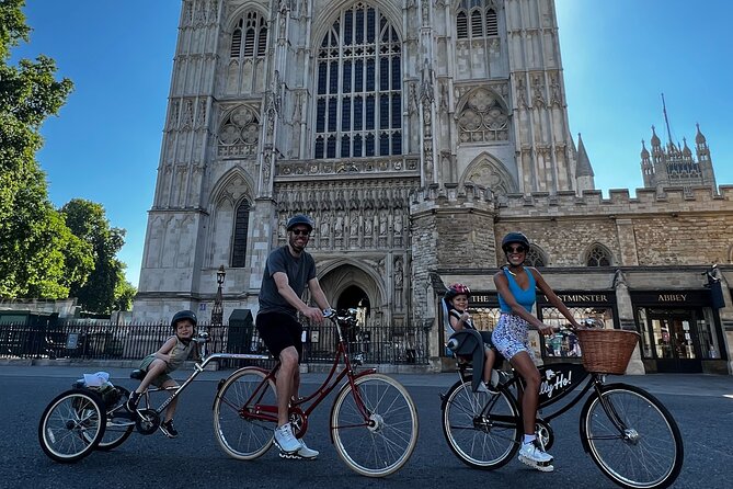 Private Family Bike Tour of London, fun for all ages! - Getting comfortable in Archbishop’s Park