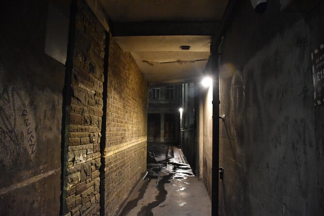 Private Ghosts and Gore Walking Tour of London - What the price means for a private group