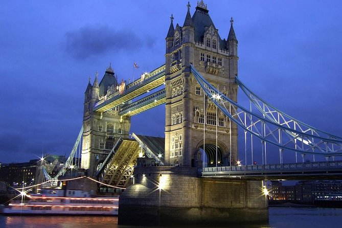 Private Guided and Chauffeured Tour of London - A private London overview that works around your priorities