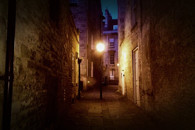 Private Guided Ghost Tour of Bath - Abbey Green and Pigeon Park: public misery in attractive places