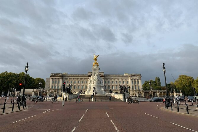 Private Guided Tour of London Landmarks - English or Italian - Buckingham Palace and the royal route