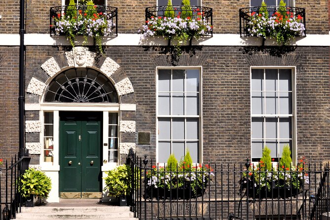 Private Guided Walking Tour of Bloomsbury, London - Georgian Architecture Meets the Brunswick Centre
