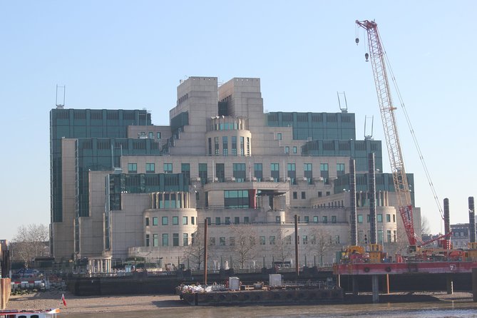 Private James Bond Fictional and Film Spy Tour of London - From Somerset House to a Russian film set