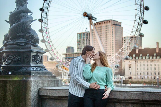 Private landmarks photoshoot for families and couples - Big Ben, Westminster Bridge, and red phone booths