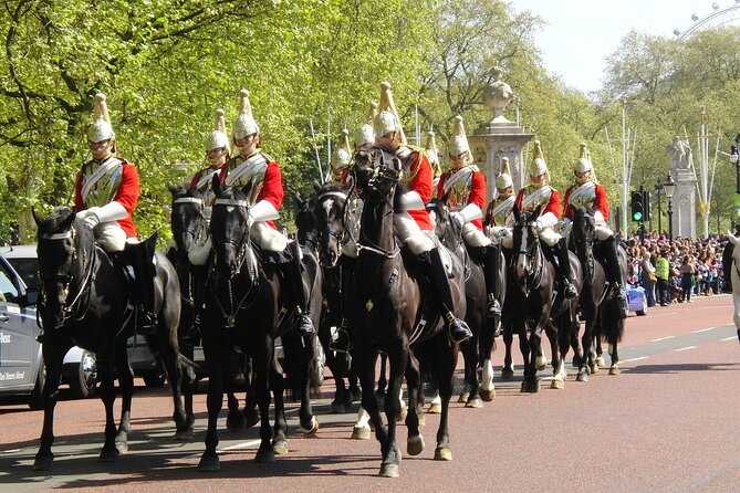 Private Layover Tour of London with Pickup from Heathrow Airport - Who will enjoy this Heathrow layover tour