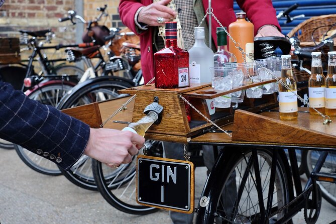 Private London Gin Safari: A Spirited, Juniper-Fuelled Jaunt - Roupell Street and Leake Street keep the final stretch lively
