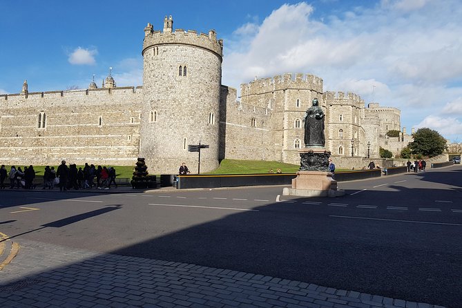 Private London Panoramic Tour by Car with Pick Up From Your Hotel - Albert Memorial and the royal quarter