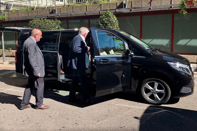 Private Luxury Van from Heathrow Airport LHR to Central London - What can go wrong, and how to reduce the risk