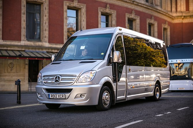 Private Minibus Transfer: Luton Airport to Central London - Leaving Luton Airport without the train shuffle