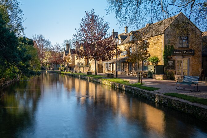 Private One Day Luxury Tour of The Cotswolds - Key details to know before booking