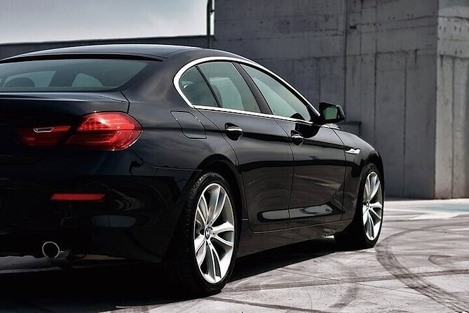 Private Oneway Airport Transfer London Heathrow Airport To London - What the Heathrow pickup is meant to feel like
