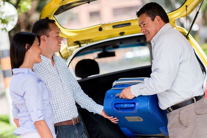 Private Oneway Airport Transfer London Heathrow Airport To London - Communication is helpful, but booking details must be right