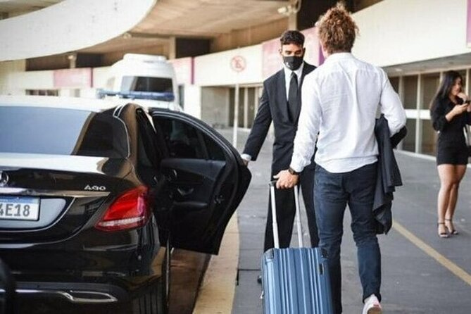 Private Oneway Airport Transfer London to London Heathrow Airport - Key points to know before booking