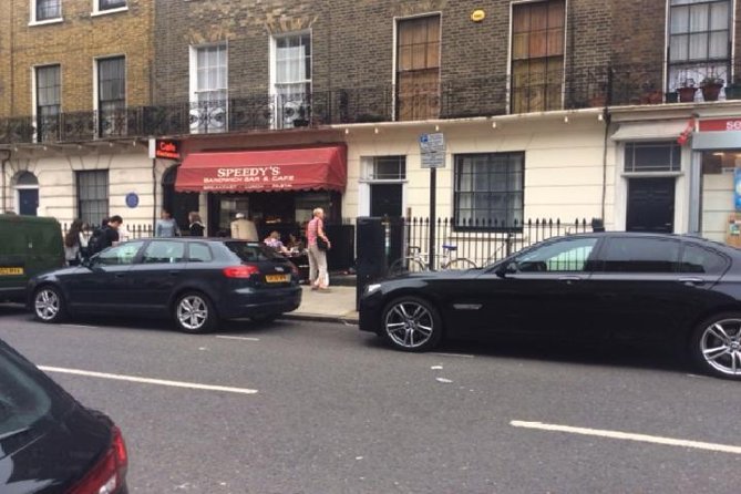 Private Sherlock Holmes Walking Tour in London - The private guide makes the difference