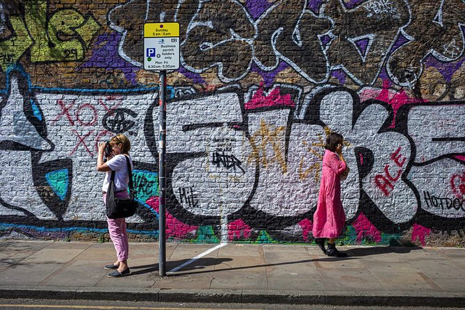 Private Shoreditch Street Photography Workshop - Is $337.03 per person fair value?
