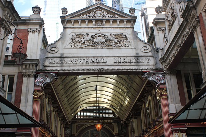 Private Sightseeing Walking Tour of The City Of London - Mansion House, the Royal Exchange, and the Bank of England