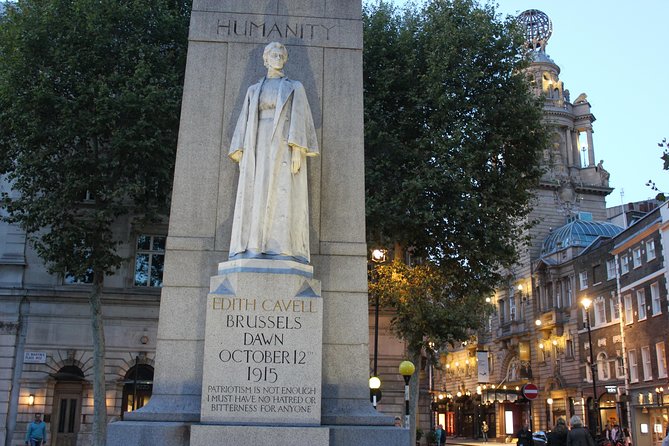 Private Spy Walking Tour of London - Canada House and an early warning about Germany