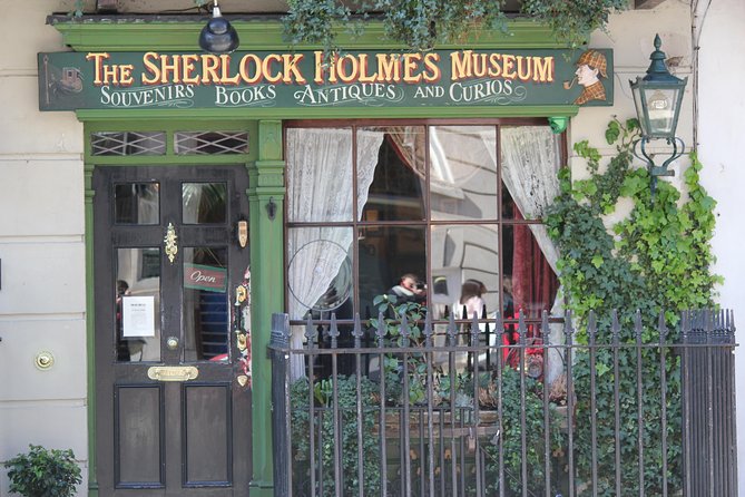 Private Spy Walking Tour of London - Whitehall, Downing Street, and the machinery of secrecy