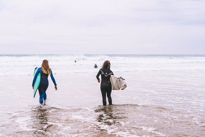 Private Surfing Lesson - Why Fistral Beach is a smart place to learn