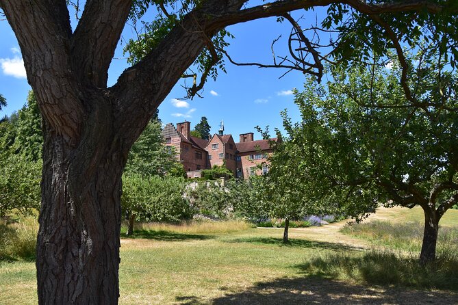Private Taxi Transfer to Chartwell, Home To Sir Winston Churchill - What the $597.38 price really buys