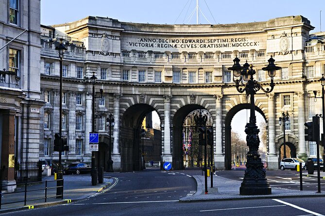Private Tour: Black Taxi Tour of London - Pickup details and smart planning