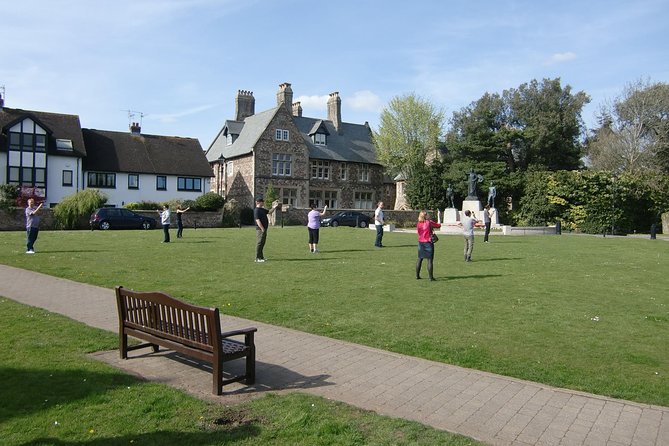 Private Tour: Doctor Who TV Locations and Tour of Cardiff from London - Key points at a glance
